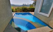 Plunge pool